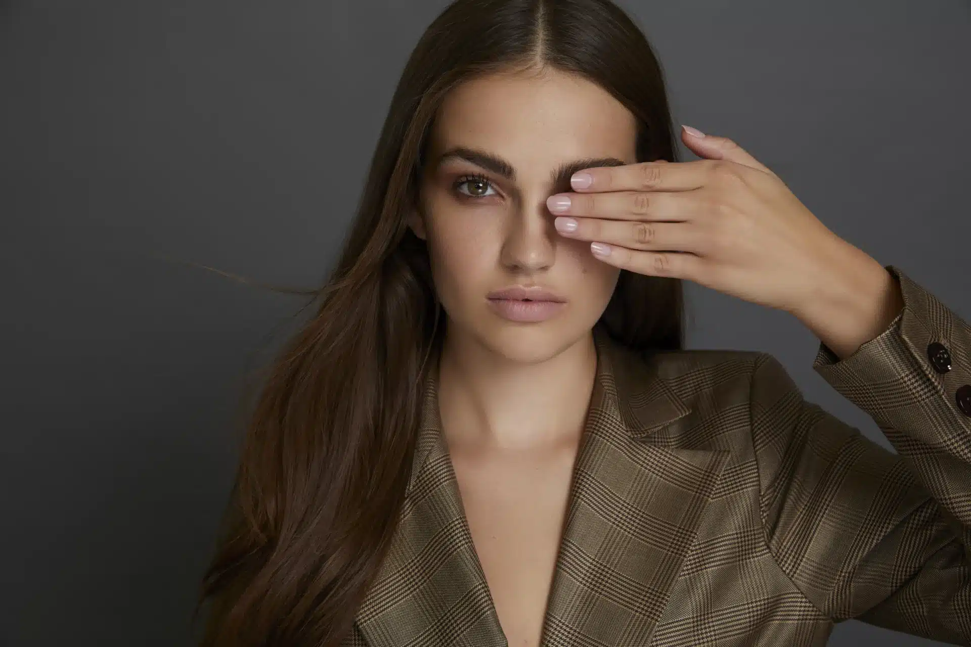 Formation de base vernis gel Soak off pour maîtriser la technique du vernis semi-permanent