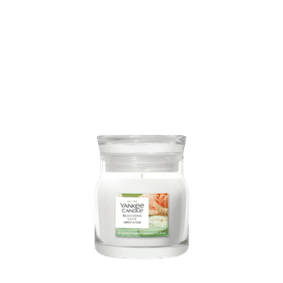 Nouvelle bougie parfumée Yankee Candle Blooming Love small jar au parfum floral romantique
