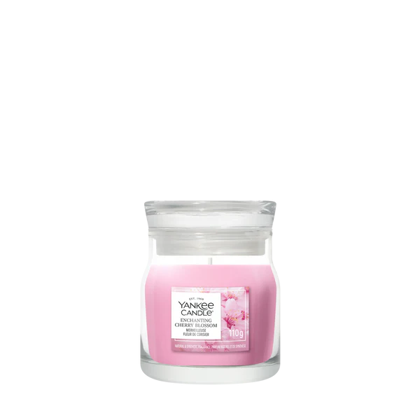 Nieuwe Yankee Candle Enchanting Cherry Blossoms small jar geurkaars met een zachte bloesemgeur